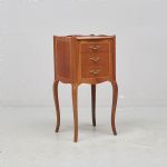 1352 4024 CHEST OF DRAWERS
